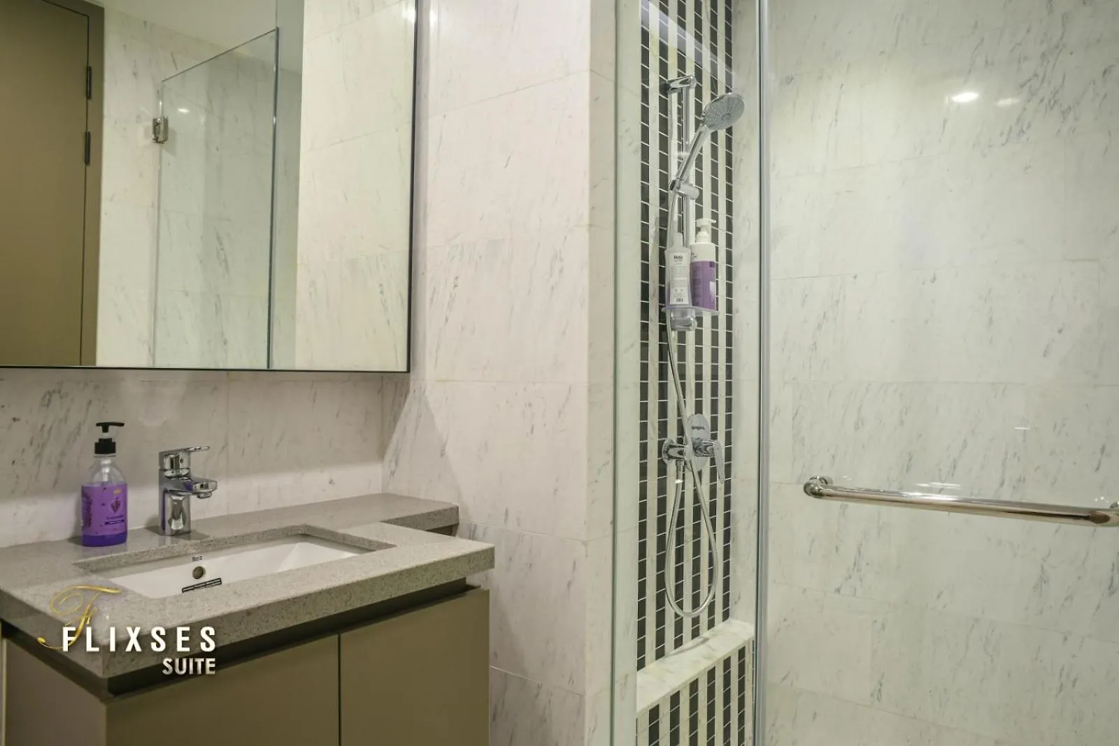 Eaton Residence Klcc By Flixses Kuala Lumpur