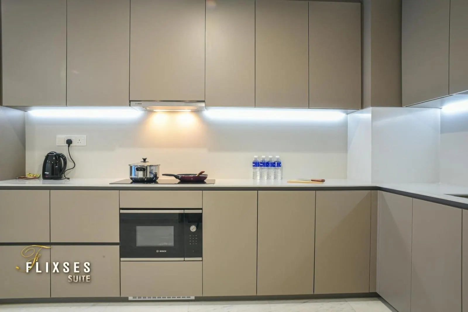 Eaton Residence Klcc By Flixses Kuala Lumpur Apartment