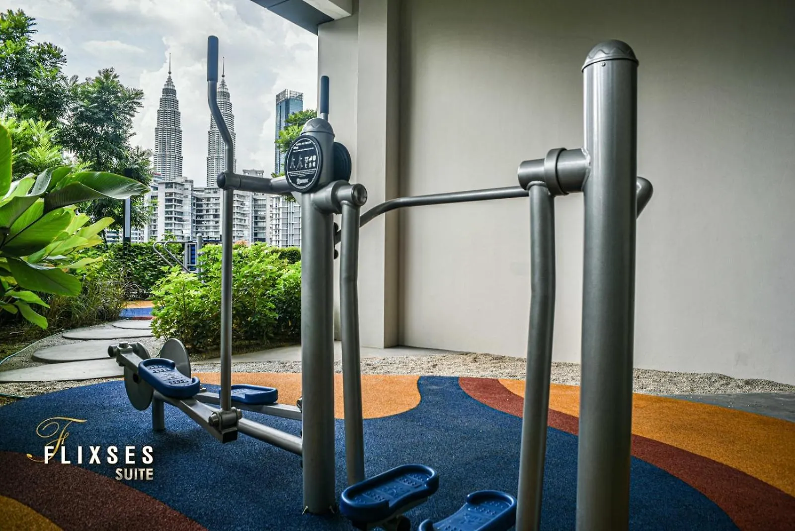 Eaton Residence Klcc By Flixses Kuala Lumpur