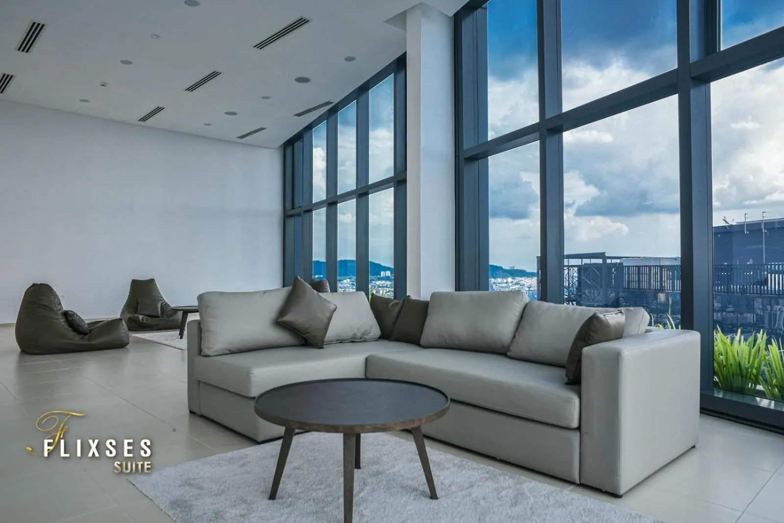 Apartment Eaton Residence Klcc By Flixses Kuala Lumpur Malaysia