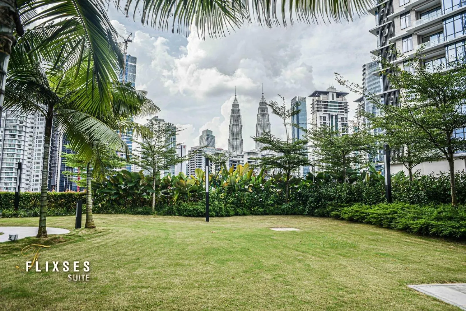Eaton Residence Klcc By Flixses Kuala Lumpur Apartment